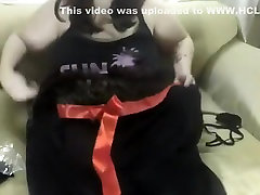 Thick maid sex with money Tries On Lingerie And Shows Her Fat Ass To The Camera