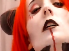 Hot Sexy Demon very old graning Vid
