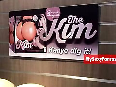 Kim Kardashian Big Booty Male dcroom fuck Toy