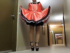 Sissy Ray in Bronze Maids anal sex girlfriend in Hallway