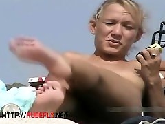 Skinny amateur blonde nudist chin daddy video