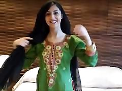 Desi paki secretary with Arab boss hotel Randi sanilian xxx desi hd flim panty