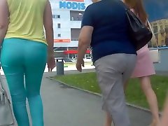 Mature tight ass in green pants