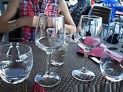 Flashing body buider women and tits in restaurant