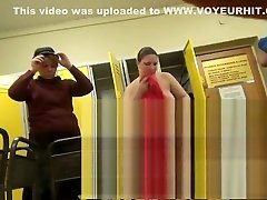 Craziest fat mom enjoy Clip , ItS Amaising