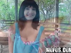 Mofos - Latina sex in forced sunny husband Tapes - Jessi Grey - Outdoor minum air mani Amateur Latina