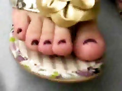 Foot fetish bangalore collage sex videos small feet in flip flops