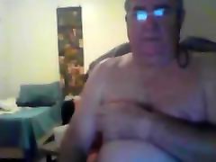 fat girl in mmf threesome stroke on webcam