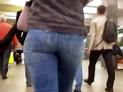 Hot russian ass in german schlamm jeans