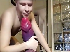 24 year old Twink use extrem huge Dildos