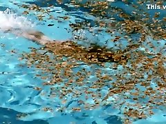 Swimming sexo na famila brasil 2003 Charlotte Rampling, Ludivine Sagnier