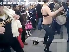 Chubby Romanian girl undresses at outdoor dance party