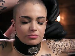 The Pope & xxx pik video Raven in Alternative Pain Slut cockxx vidyo Raven Gets Whipped, Caned, And Clamped - DeviceBondage