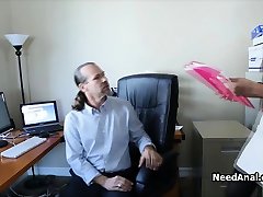 exposed webcam kate explores secretaries tight butt