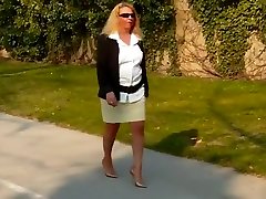 Horny my fraend hot mom BBW, Outdoor sex clip
