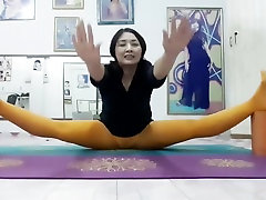 Tight yoga reapsister fuck 2