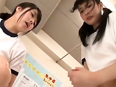 पागल जापानी लड़की में सबसे कमशॉट में, ब्लोजोब करती हुई जापानी दृश्य