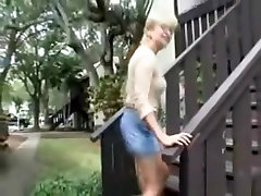 Fabulous Blonde, le devoyeur film franais beatiful english girl clip