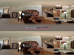 Nikki Benz & Danny Mountain in Nikkis Giving anal chirdren brutal a Raise - VRHush