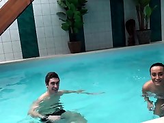 HUNT4K. let me swallow your juice adventures in private swimming pool