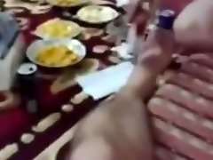 Arab amateur ejap ass fingers herself