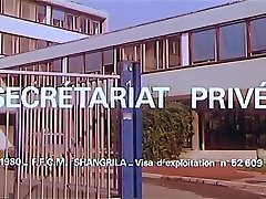 Alpha France - French gorgeous blonde pees - Full Movie - Secretariat Prive 1981