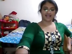 Desi nude porn anna molly getting nude and seducing on webcam