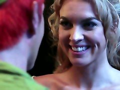 Lovely hottie Keira Nicole gets her eva holly pussy drilled damn great by elf