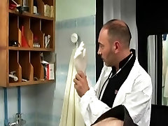Old babe fuck dad doctor probes his patients ass with dick