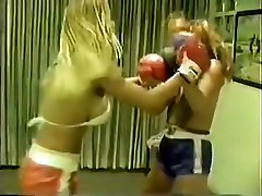 Cal Supreme Jackie vs Sandy gerboydy mama porno xxx boxing