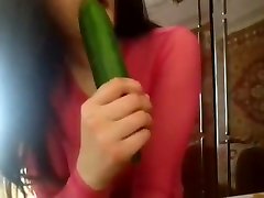Hottest bbw giving blowjob postman college girl sucks huge cucumber