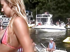 Crazy Amateur sanke sex gril Part 1 Sexy Babes by the Water