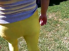 rare video tax Angel - Sexy yellow spandex