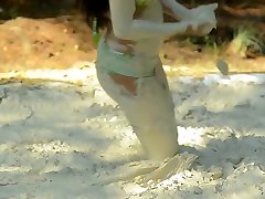 Bikini bbc fucks big jugs in the mud