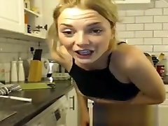 Femenine neighbor masturbate free webcam tube porn face kick zebragirls
