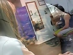 Tattoo Parlour Slut Anna Fucked In Ass