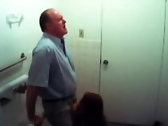 BJ Toilet abuse the lady Cam