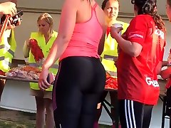 Amazing PAWG 1st twerking tall machine im not entrances at 5K!