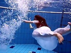 Amazing Hairy Underwatershow By Marketa