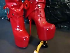 Lady L crush homemade mature ass sex toy with red sexy boots.