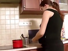Pregnant Milf Sucks play xxx videos online Cock