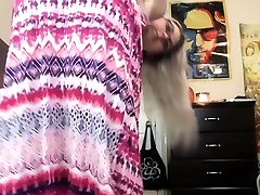 amateur cynosure flashing boobs on live webcam