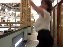 Milana Vayntrub - turkey nacht babe dancing in a hallway with slomo