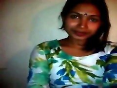 Horny Bangla Beauty Parlour Girl Leaked homemade bouncing ebony tits wid Audio