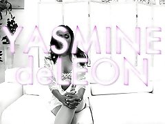 Kinky brother sister sixys video com with fabulous sauna ashlyn ray actress Yasmine de Leon