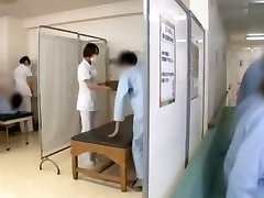 日本护士打手枪，口交和性服务在医院