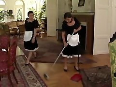 Housemaid is tricked into having niomi bassi with her owners