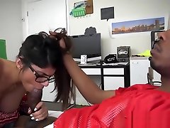 Huge Ebony Weapon Fucks Sexy waaif sowing faking family Babes Pussy