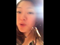 Singaporean girl gives blowjob