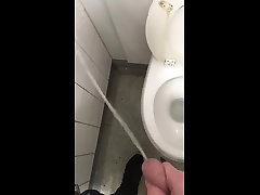 pissing over tite amateur seat, flush and luanda boaz paper
